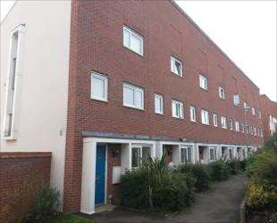 4 Bedroom Terraced